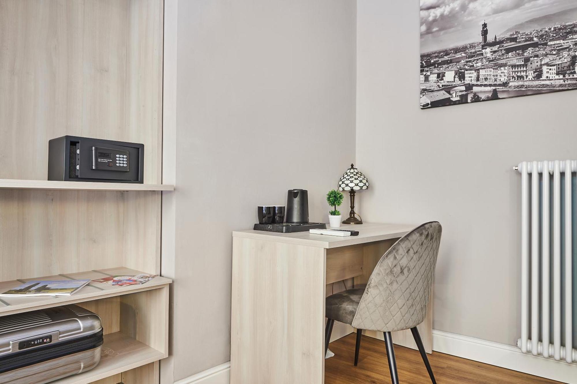 Hotel Brooklyn - Ex Hotel Lombardi Florence Ngoại thất bức ảnh